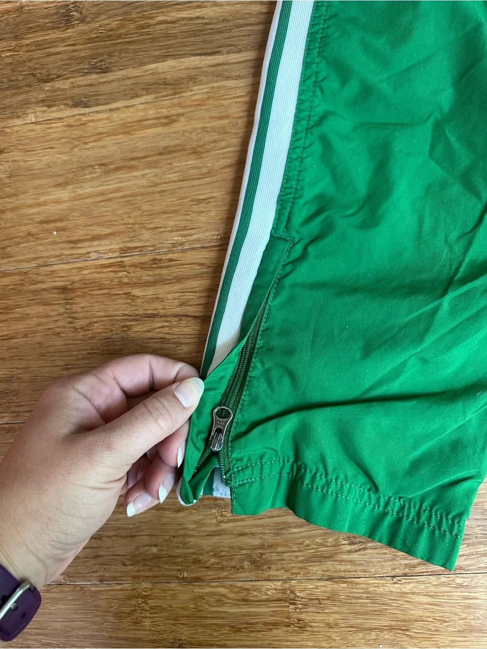 GAP green athletic